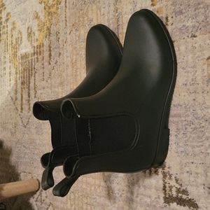 Merona Women's Sz 8 Short Rain Boot